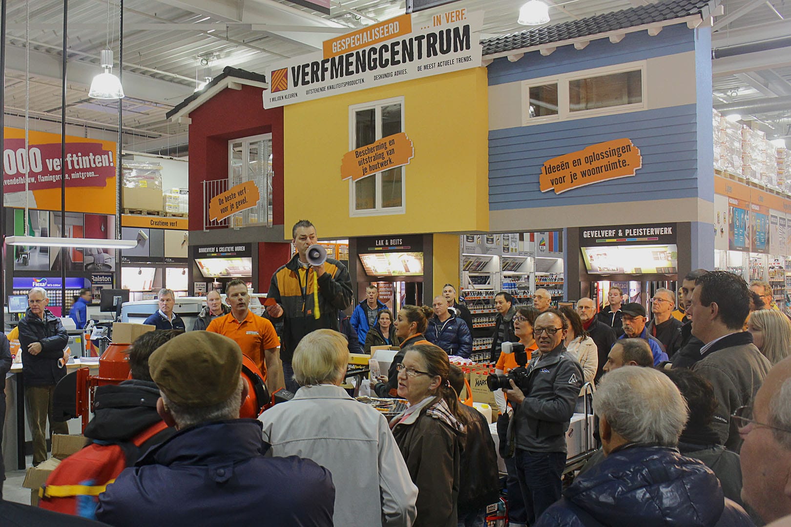 Bouwmarkten blijven druk